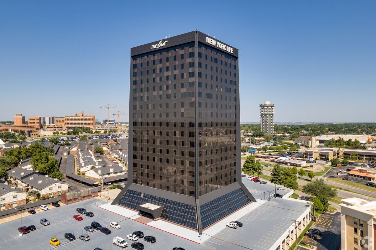 Union Plaza - Oklahoma Data Partners office building, 3030 Northwest Expy, Oklahoma City